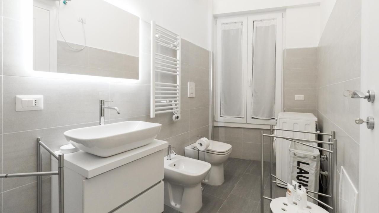 Italianway - Corso Garibaldi 104 Apartment Milan Luaran gambar